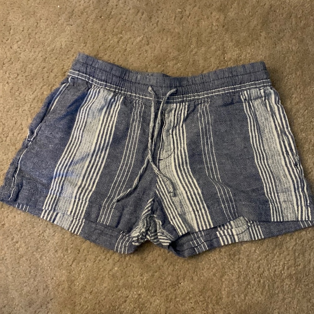 linen shorts
